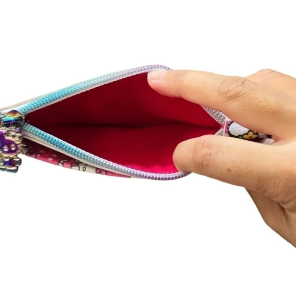 Kitty Cute Hello Kitty Polkadot Custom Homemade Pursepal - Picture 4 of 4